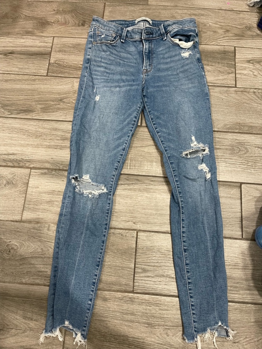 Abercrombie & Fitch Light Blue Ripped mid-rise skinny jeans